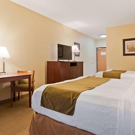 Best Western Plus Montezuma Inn And Suites Las Vegas Dış mekan fotoğraf